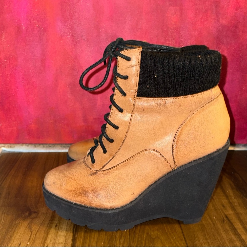 Deena & Ozzy Black and Tan Lace-Up Wedges